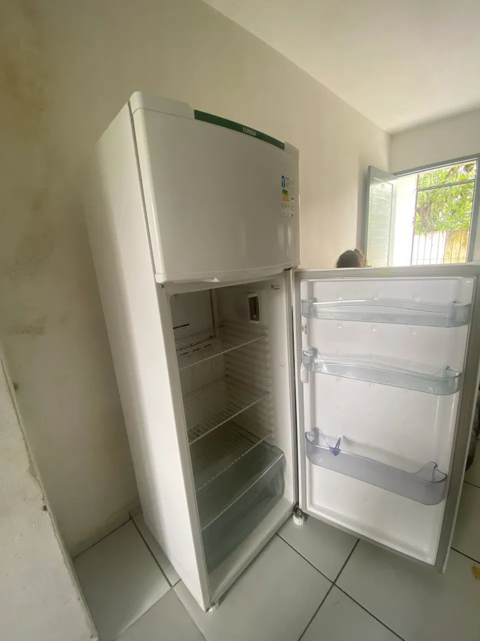 Vendo geladeira 