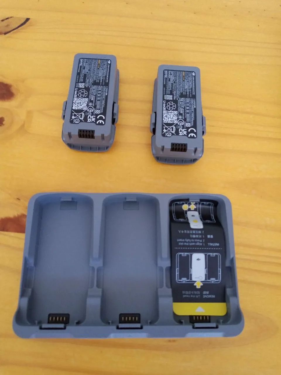 Dua baterias e hub de carregamento para drone DJI NEO 2 - Foto 4