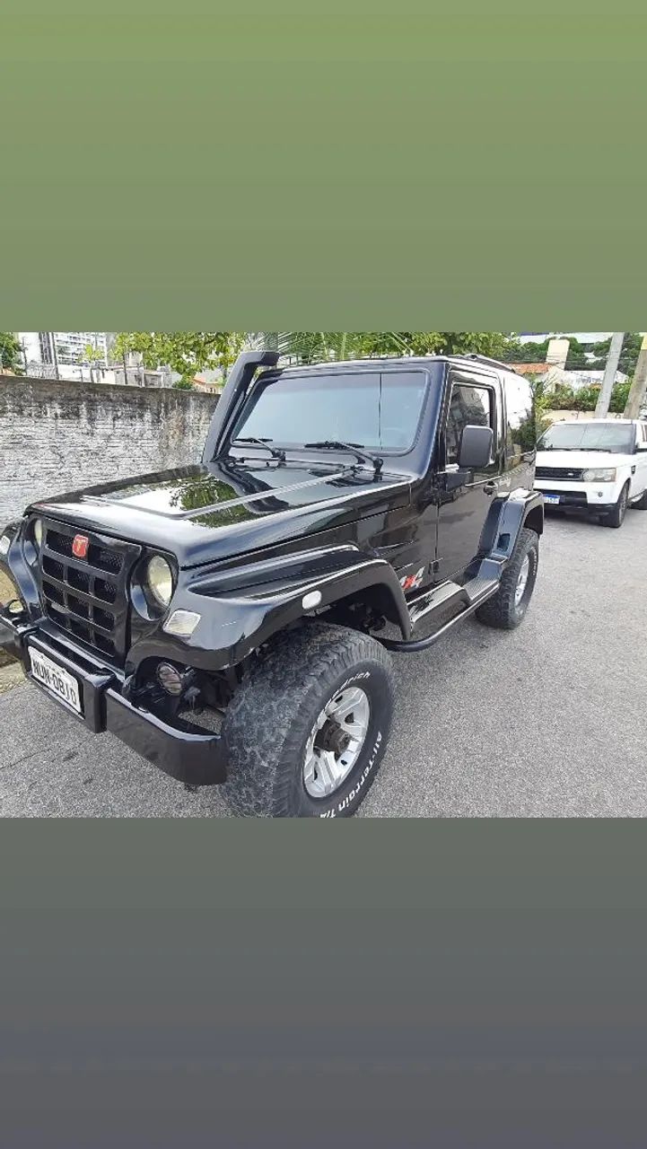 Troller T-4 T-4 4x4 3.0 TB Int. Cap. Rígida Diesel 2010
