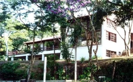 Sitio com casa sede com 8,800 m² - Foto 2