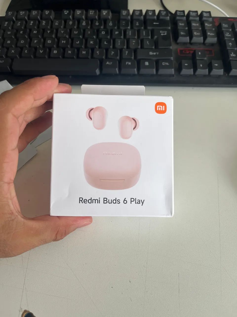 Fone de ouvido Buds 6 play rosa