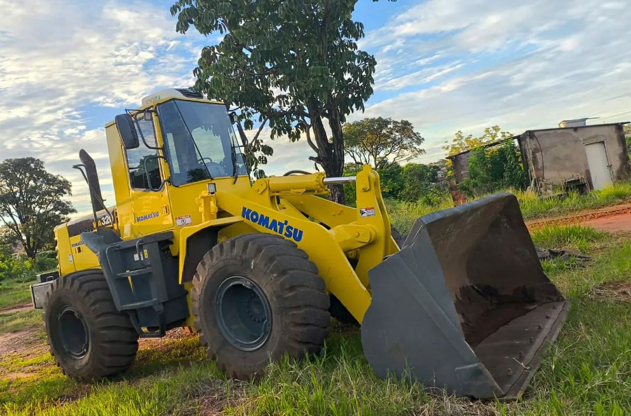 PÁ CARREGADEIRA KOMATSU  - Foto 4