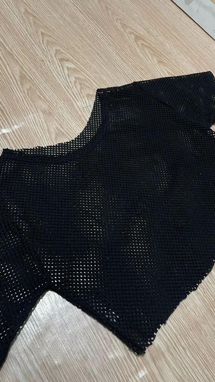 Blusa tela preta  - Foto 2