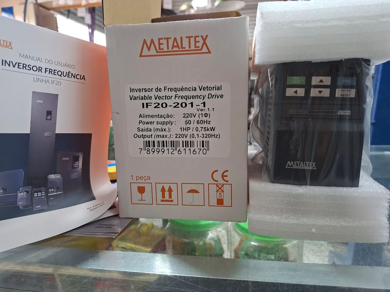 INVERSOR DE FREQUÊNCIA 220V 1HP