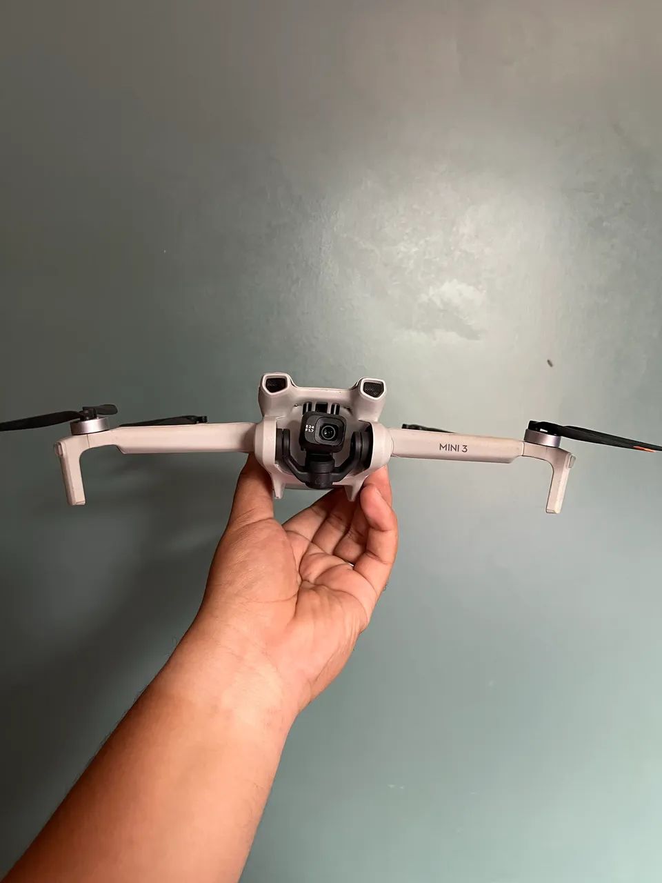 DRONE DJI MINI 3 CONTROLE COM TELA 