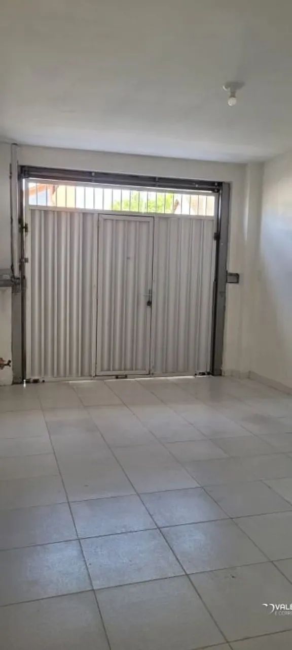 ÓTIMA CASA COM 02 QUARTOS, 01 VAGA !! - Foto 2