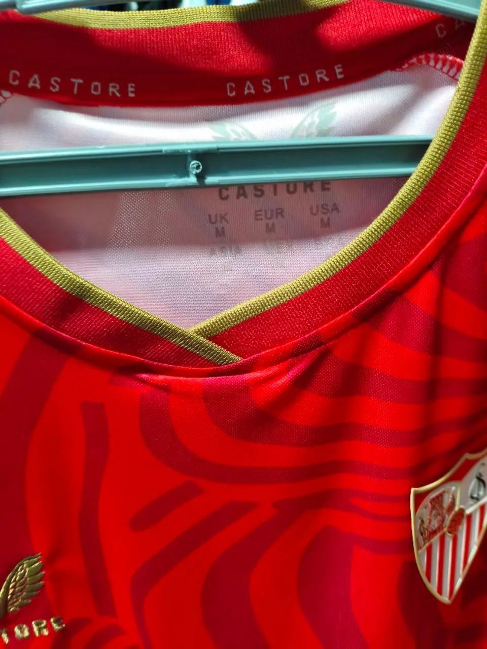 Camisa Sevilha tamanho M  - Foto 2