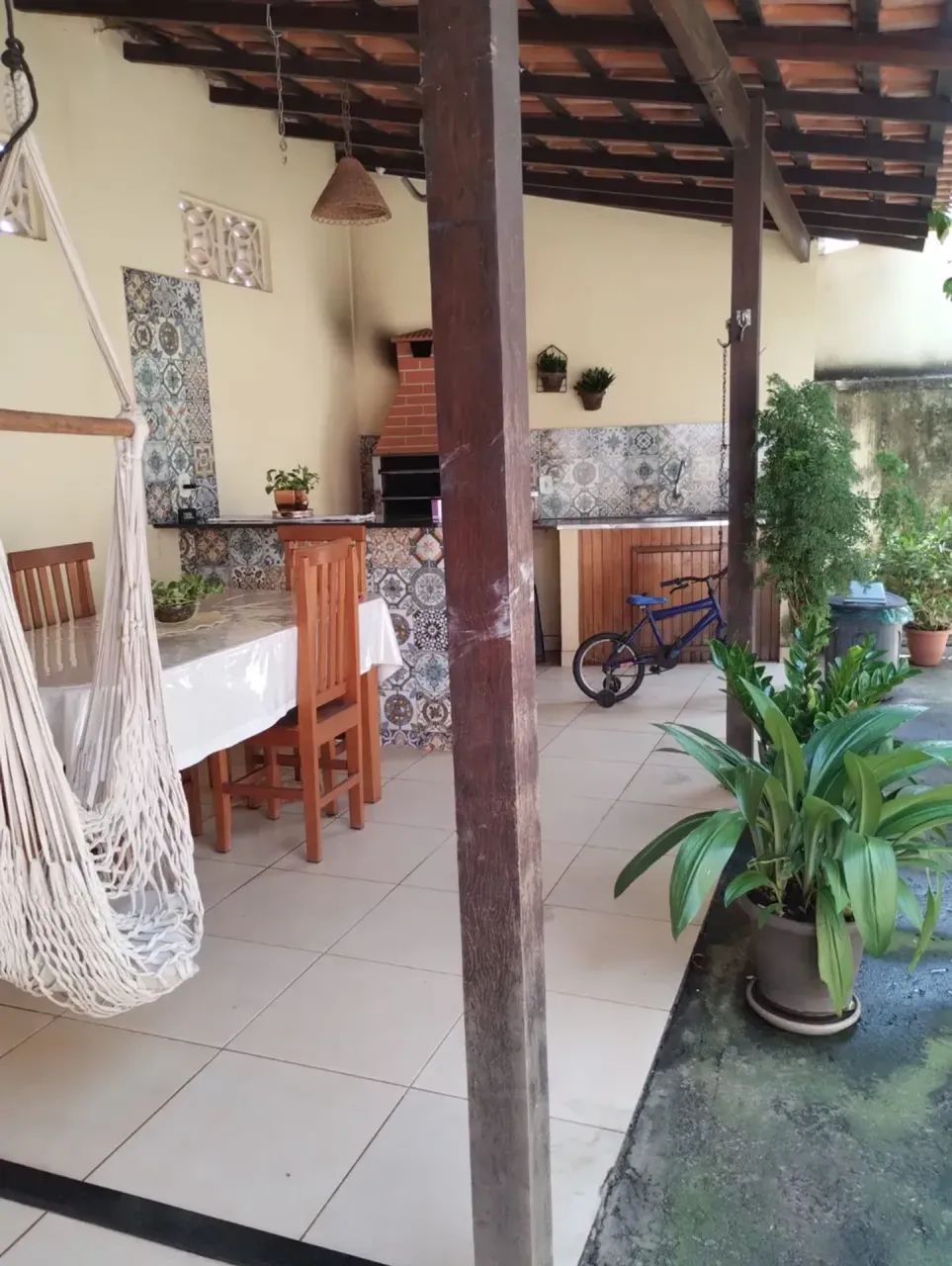 VENDA DE CASA COM POSSIBILIDADE DE FINANCIAMENTO