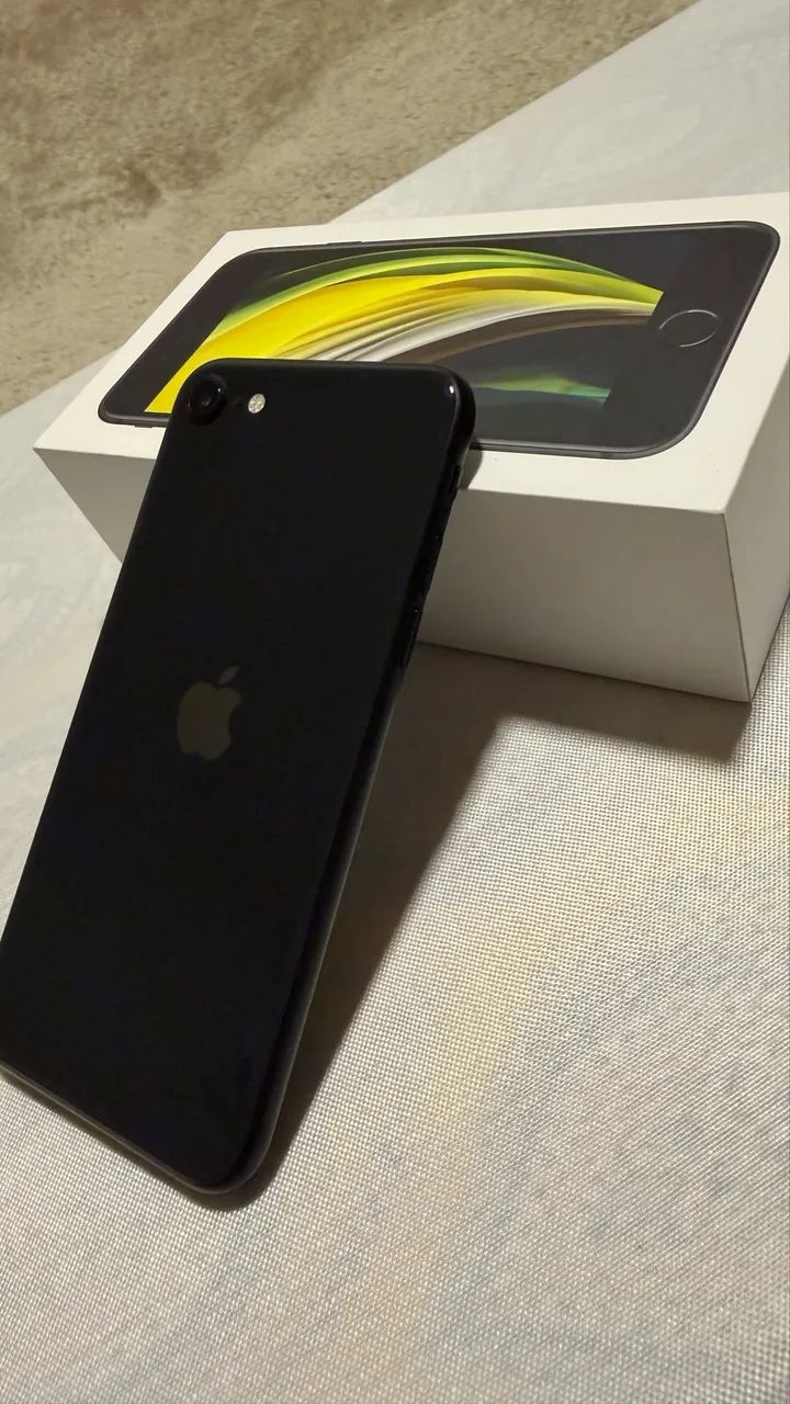 IPhone SE 64Gb