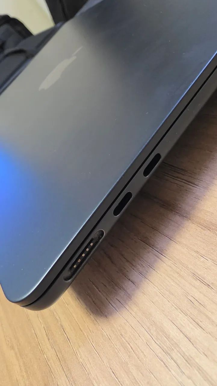 Macbook M3 Air - Foto 2