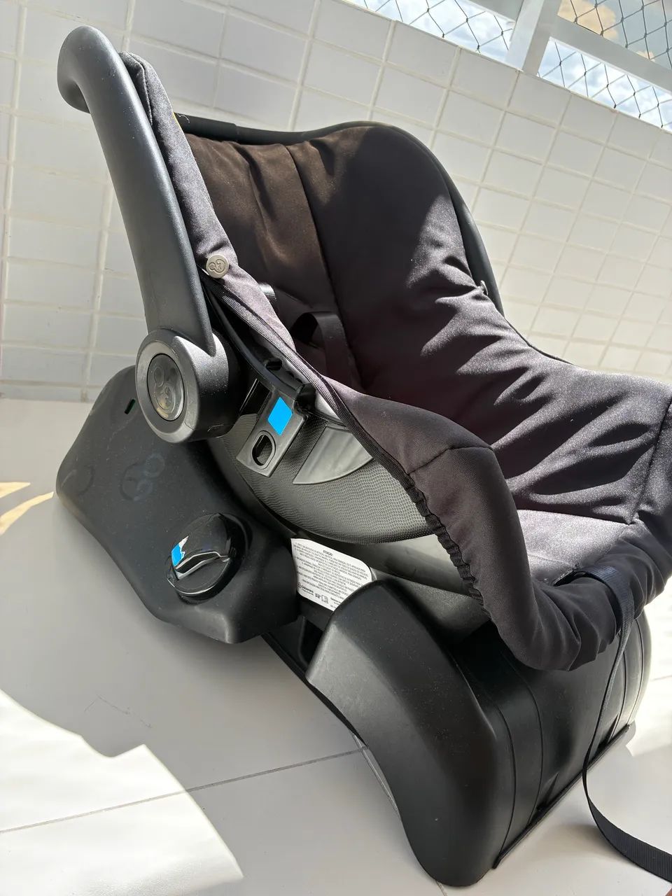 BEBÊ CONFORTO GALZERANO COM ISOFIX - Foto 3