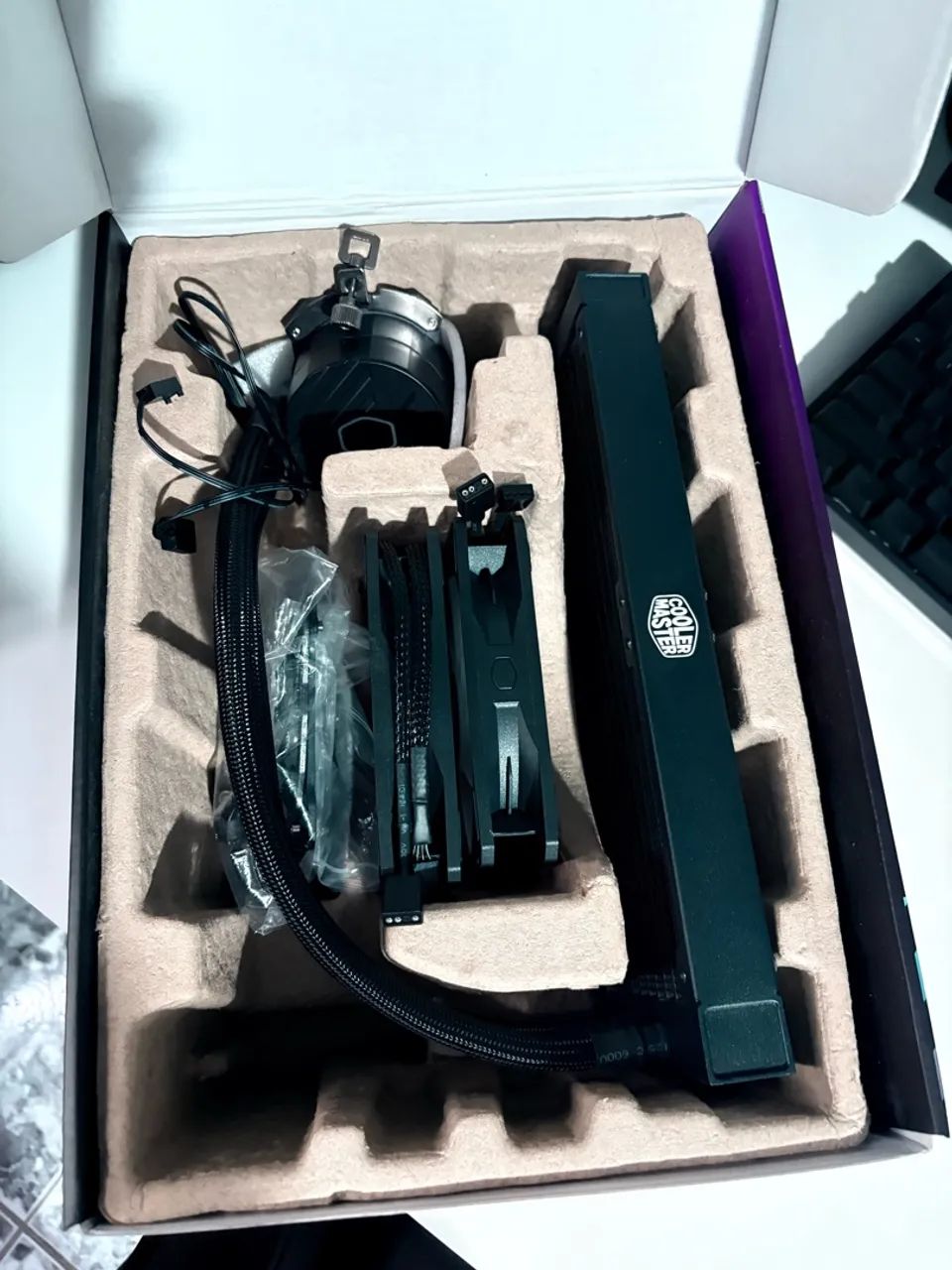 Water cooler master liquid 240mm argb