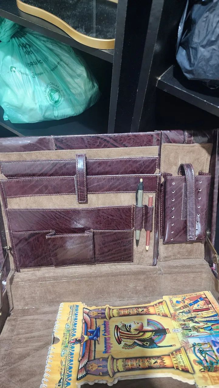 Maleta couro legítimo antiguidade  - Foto 4