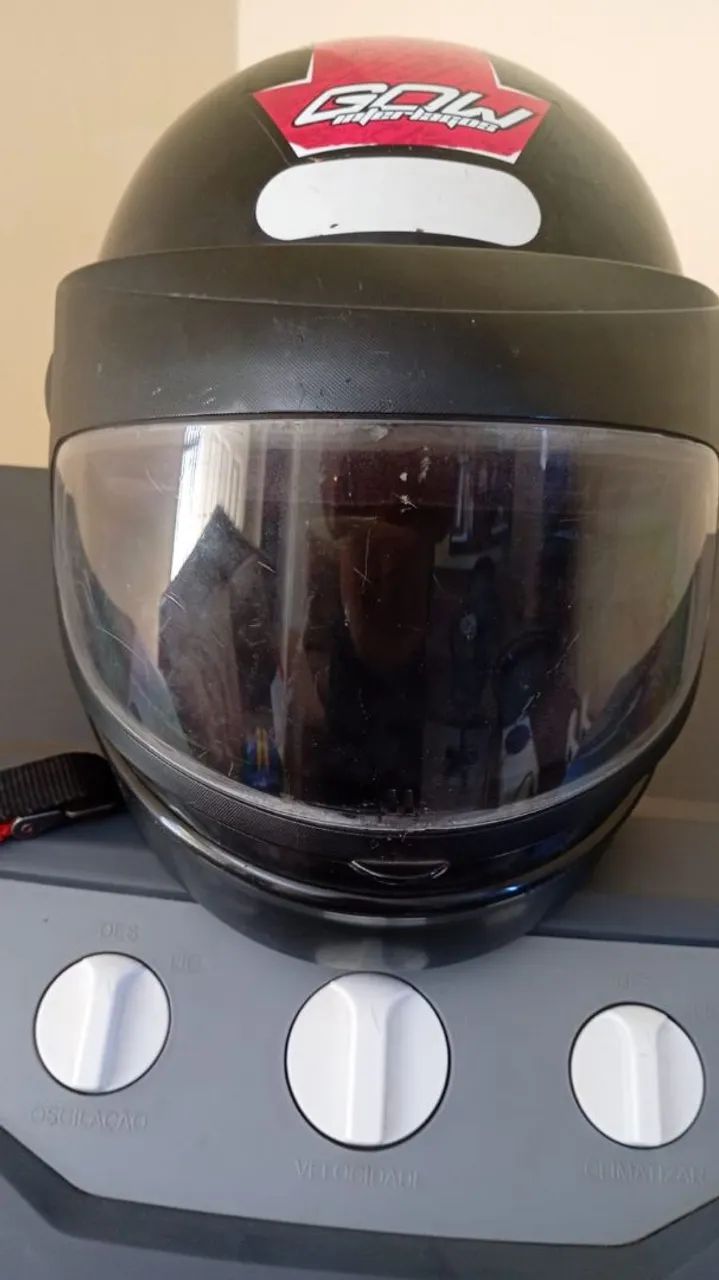 Vendo dois capacetes