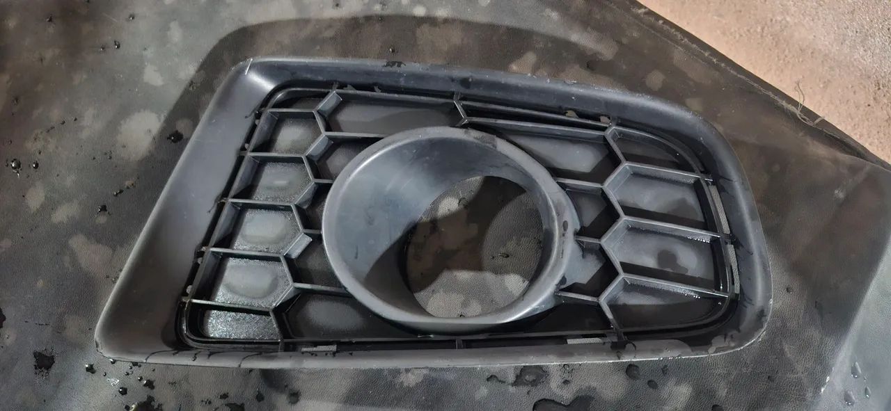 Moldura renault sandeiro65060260768643120
