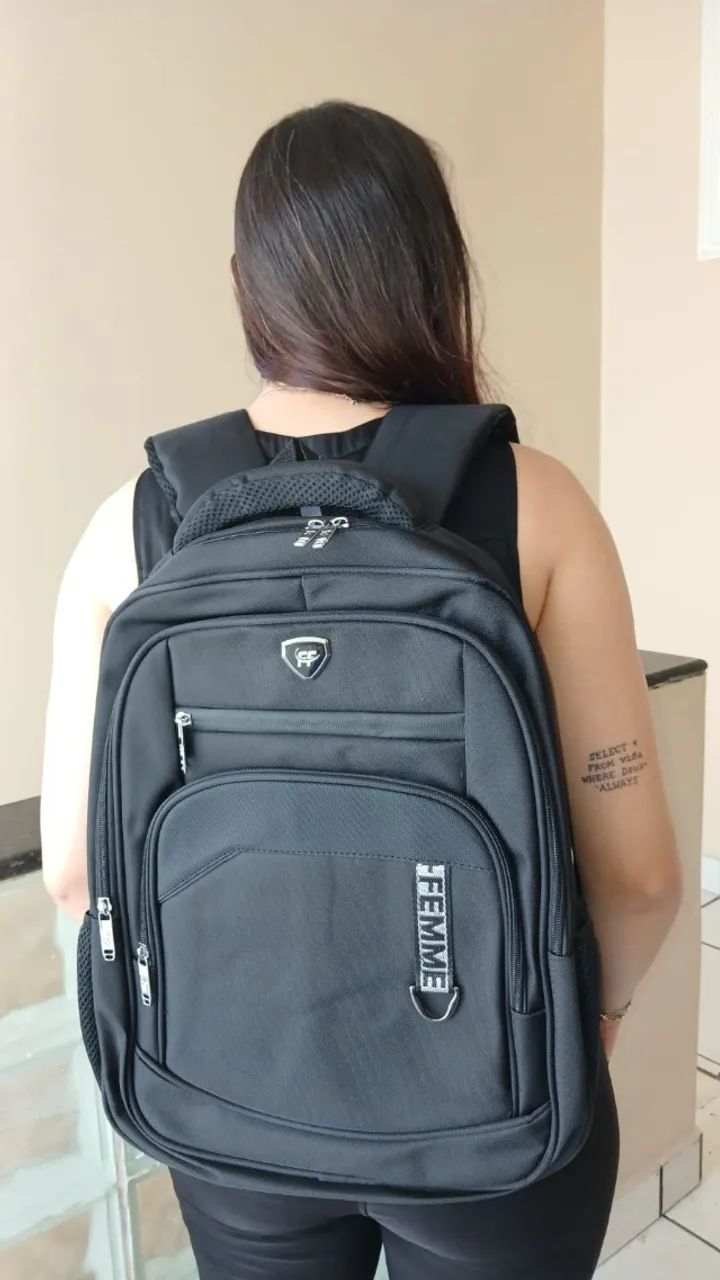 MOCHILA PRETA - NOVA E PRONTA ENTREGA - Foto 2