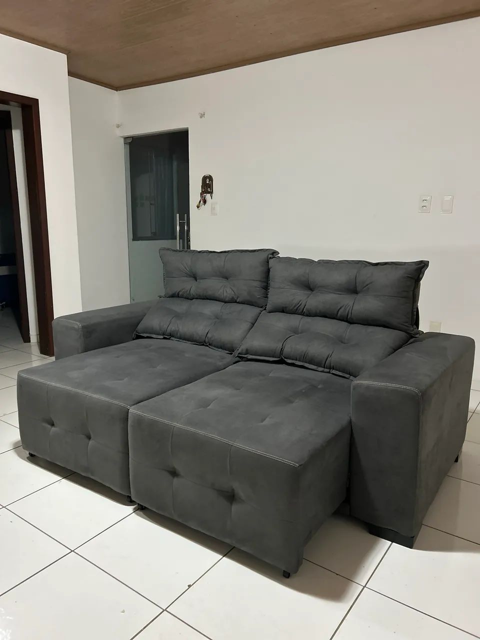 SOFA NOVO RECLINAVEL - Foto 2