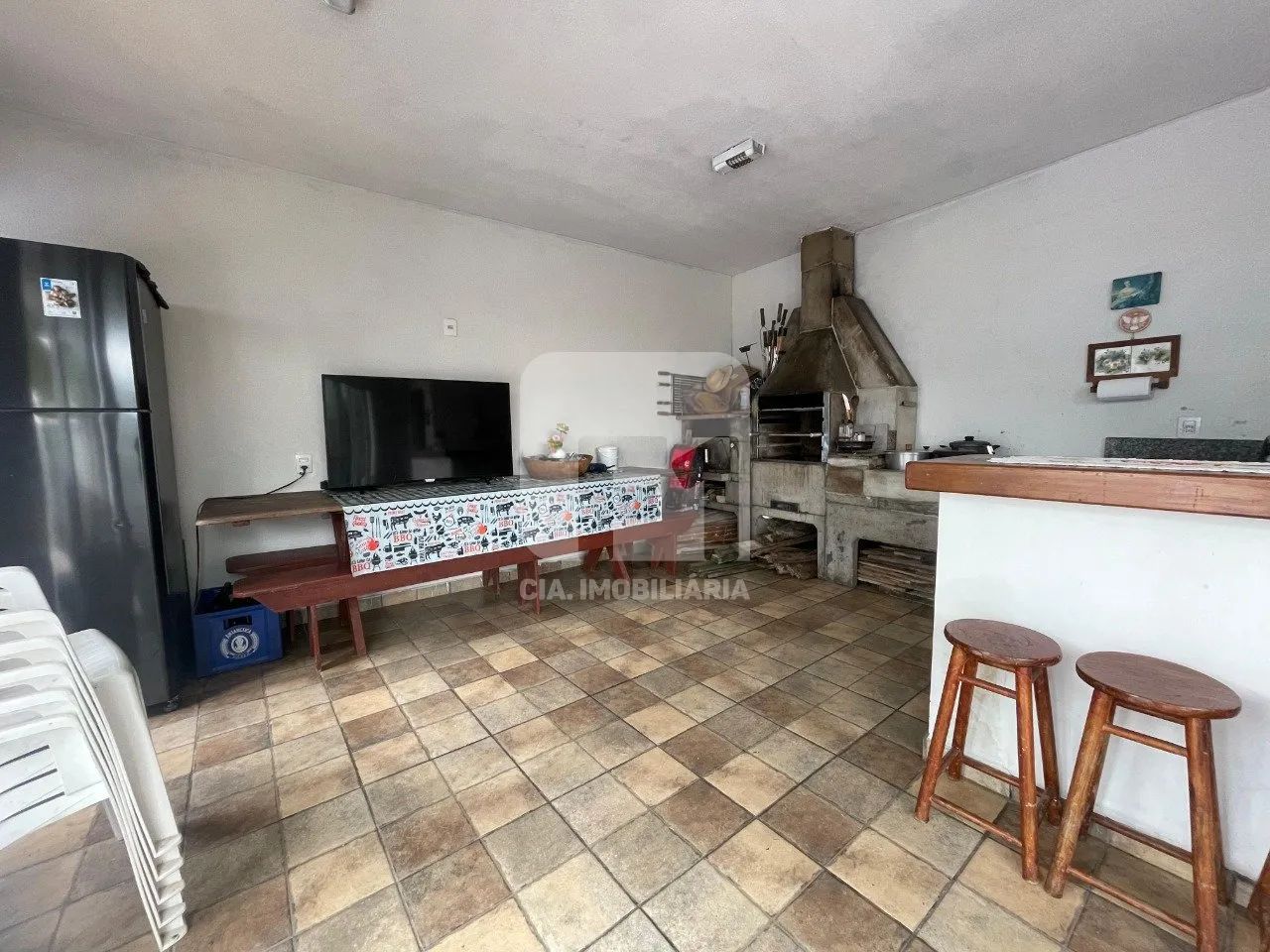 Casa 4 quartos e piscina semi mobiliada no Cacupé - Foto 3