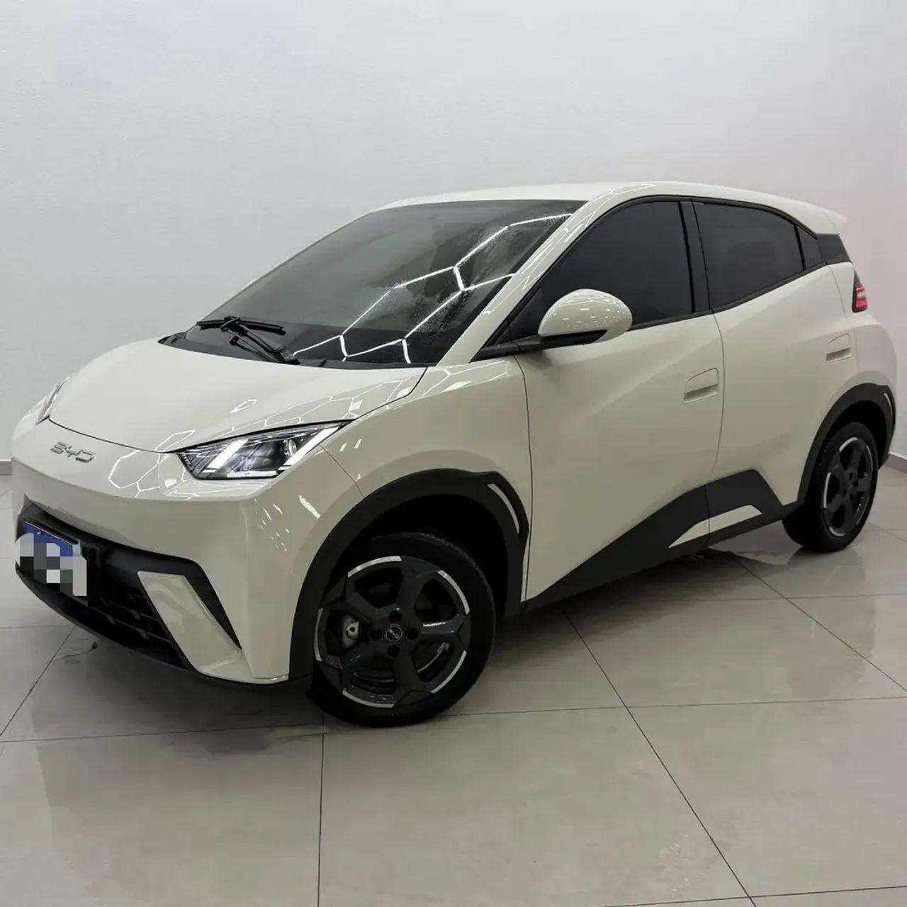BYD Dolphin Dolphin Mini (Elétrico) 2025