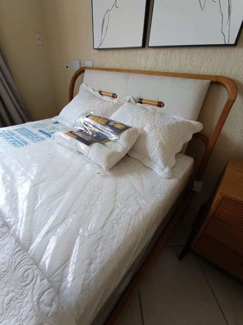 Cama Queen - Madeira Maciça (Nova) - Foto 4