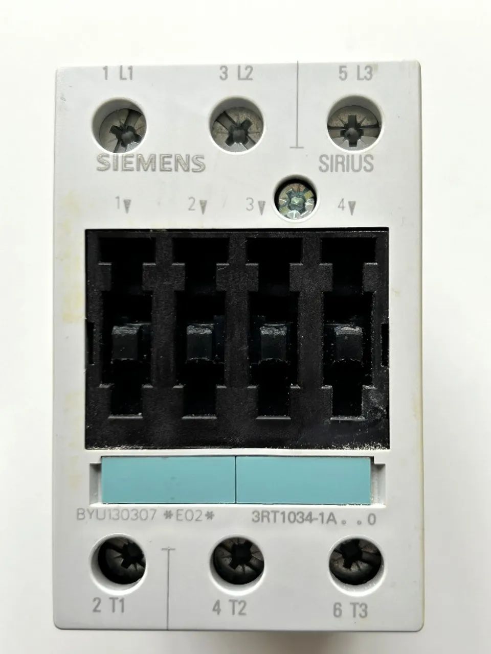 Contator Tripolar SIEMENS 3RT1034-1AN10 32A 220VCA AC3 - Foto 2