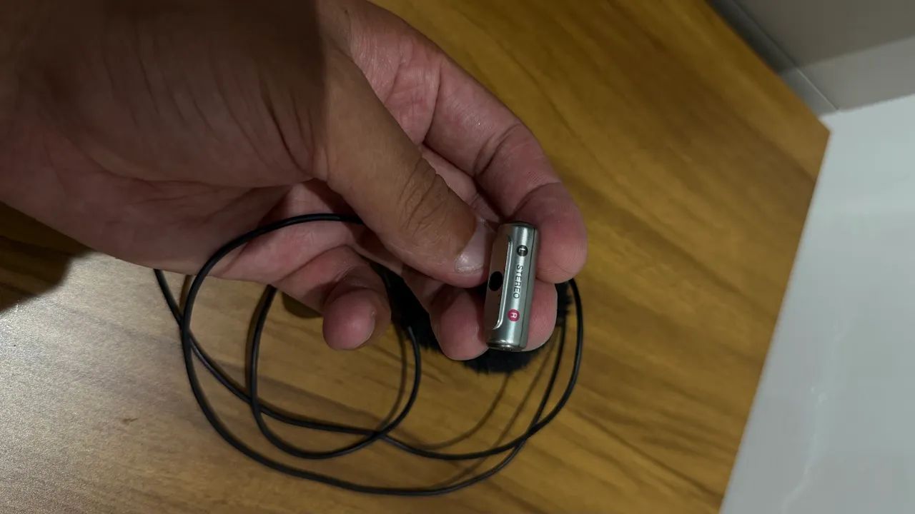 Microfone lapela Sony com plug P2 3,5 mm - Foto 2