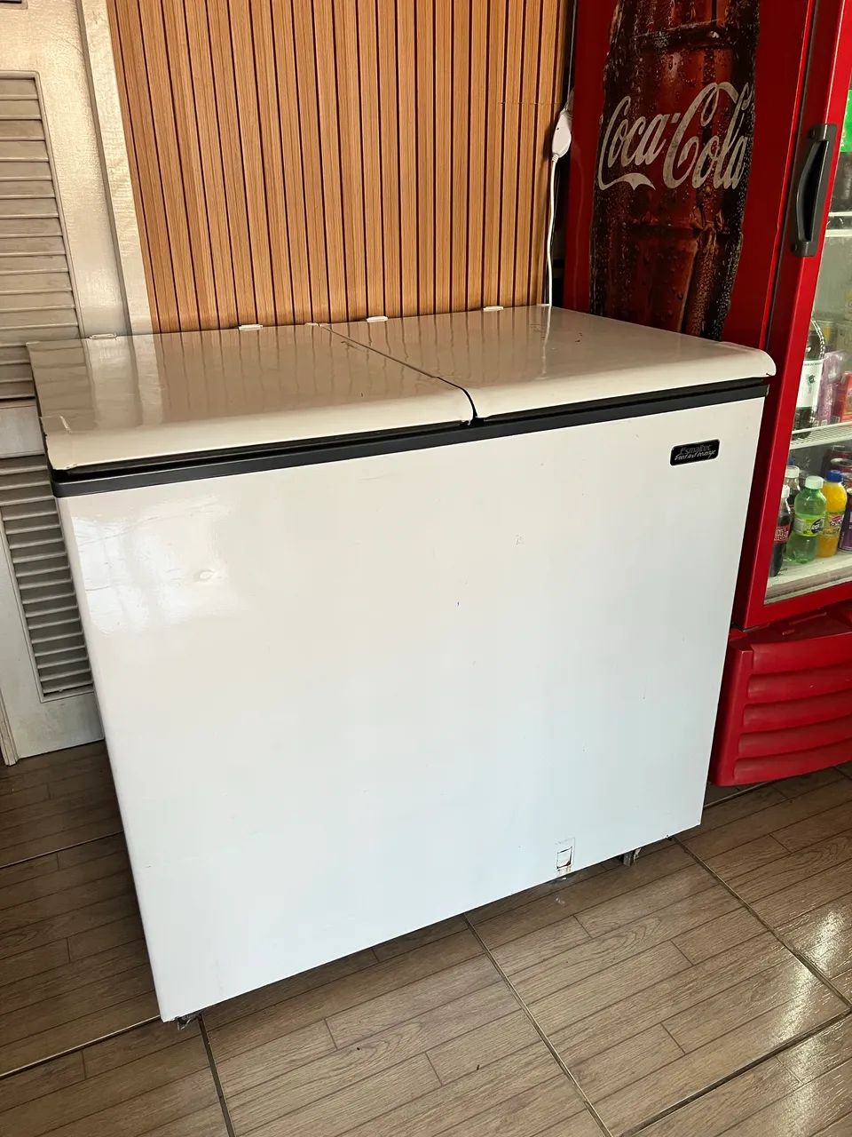 Freezer horizontal duas portas