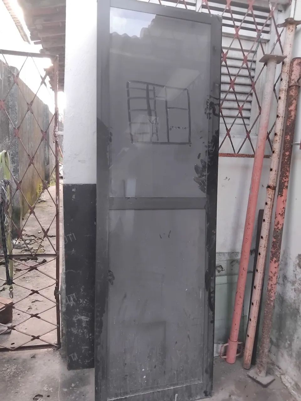 Porta de vidro e janela