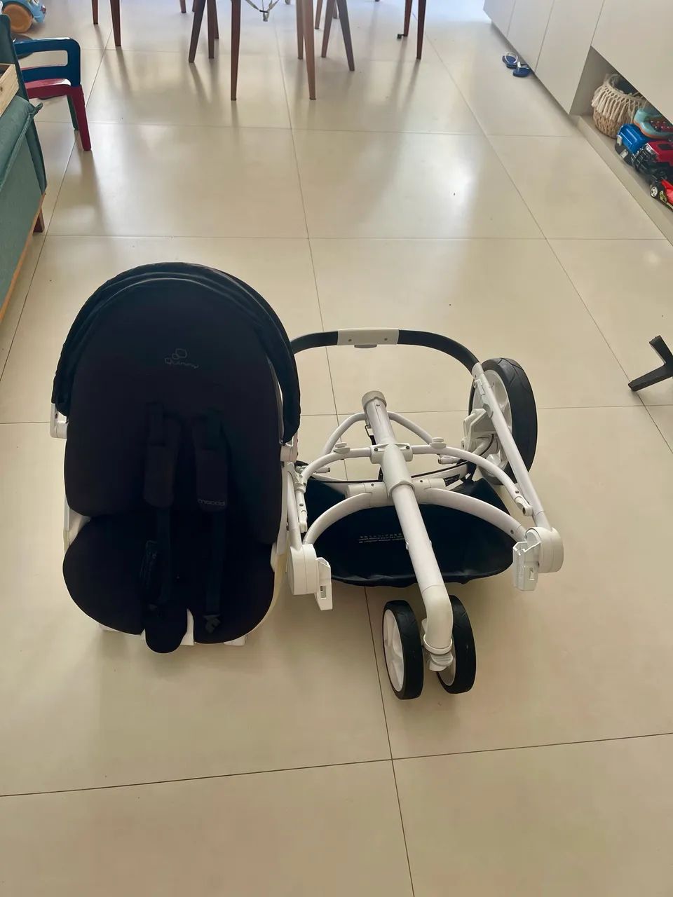 Carrinho de Bebê Quinny Moodd 3 Rodas - Foto 4