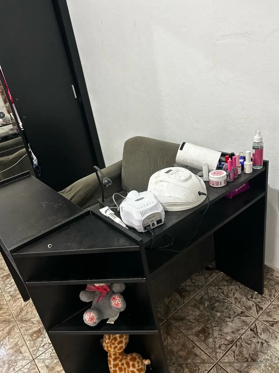 Mesa em L manicure com poltrona  - Foto 2