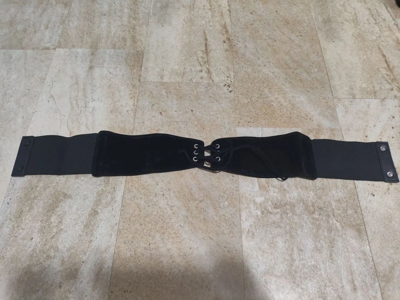 (NOVO) Cinto Corset Forever 21 Tamanho P - Foto 2