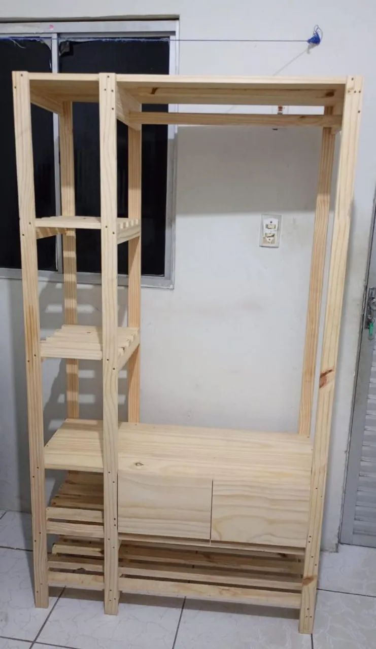 Arara closet com gavetas 