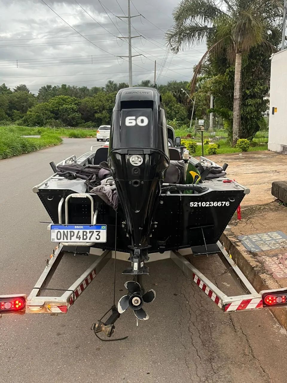 Lancha metalglass savage 5513 motor 60hp mercury - Foto 3