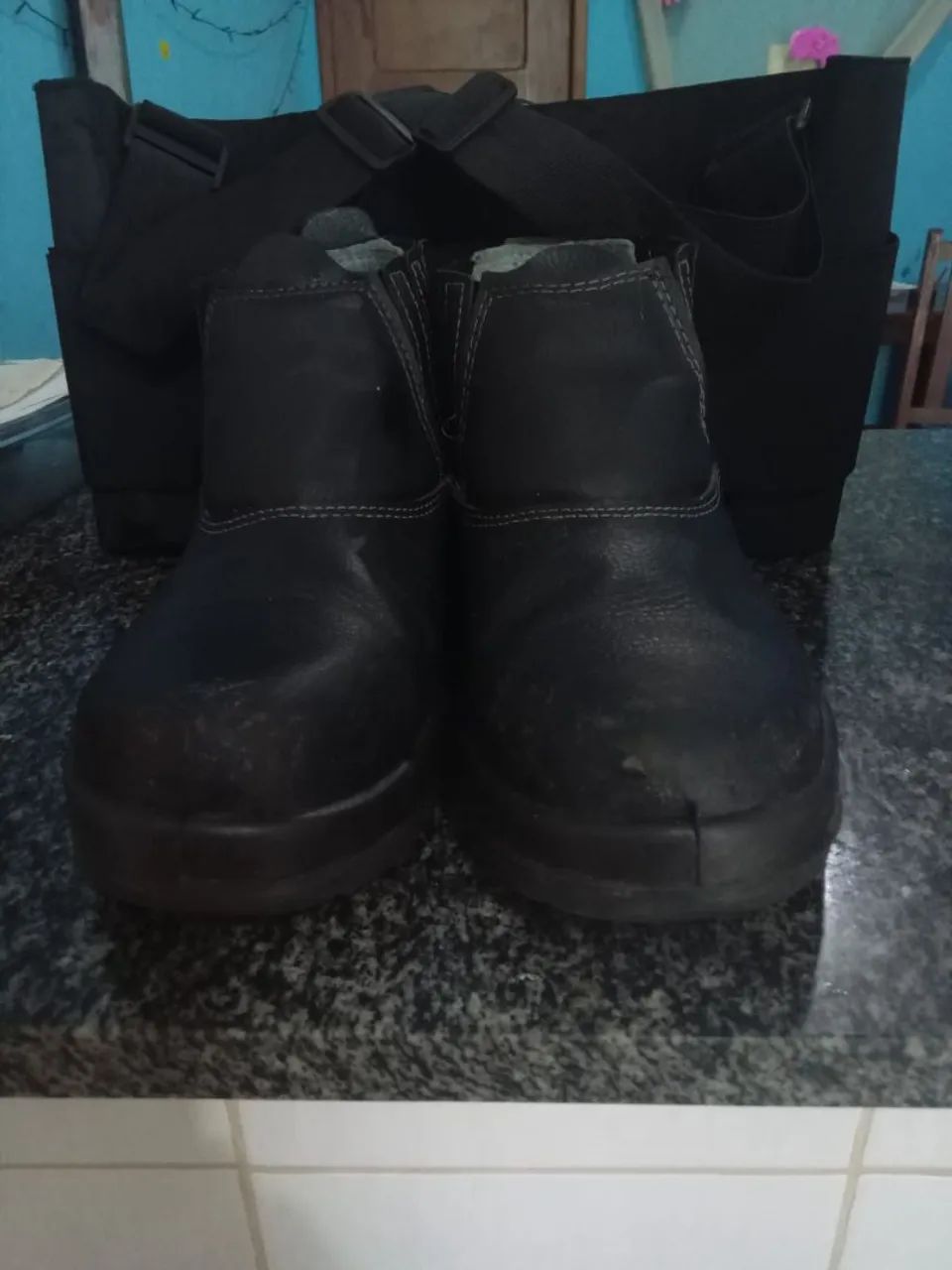 Bota e cinta de segurança - Foto 3