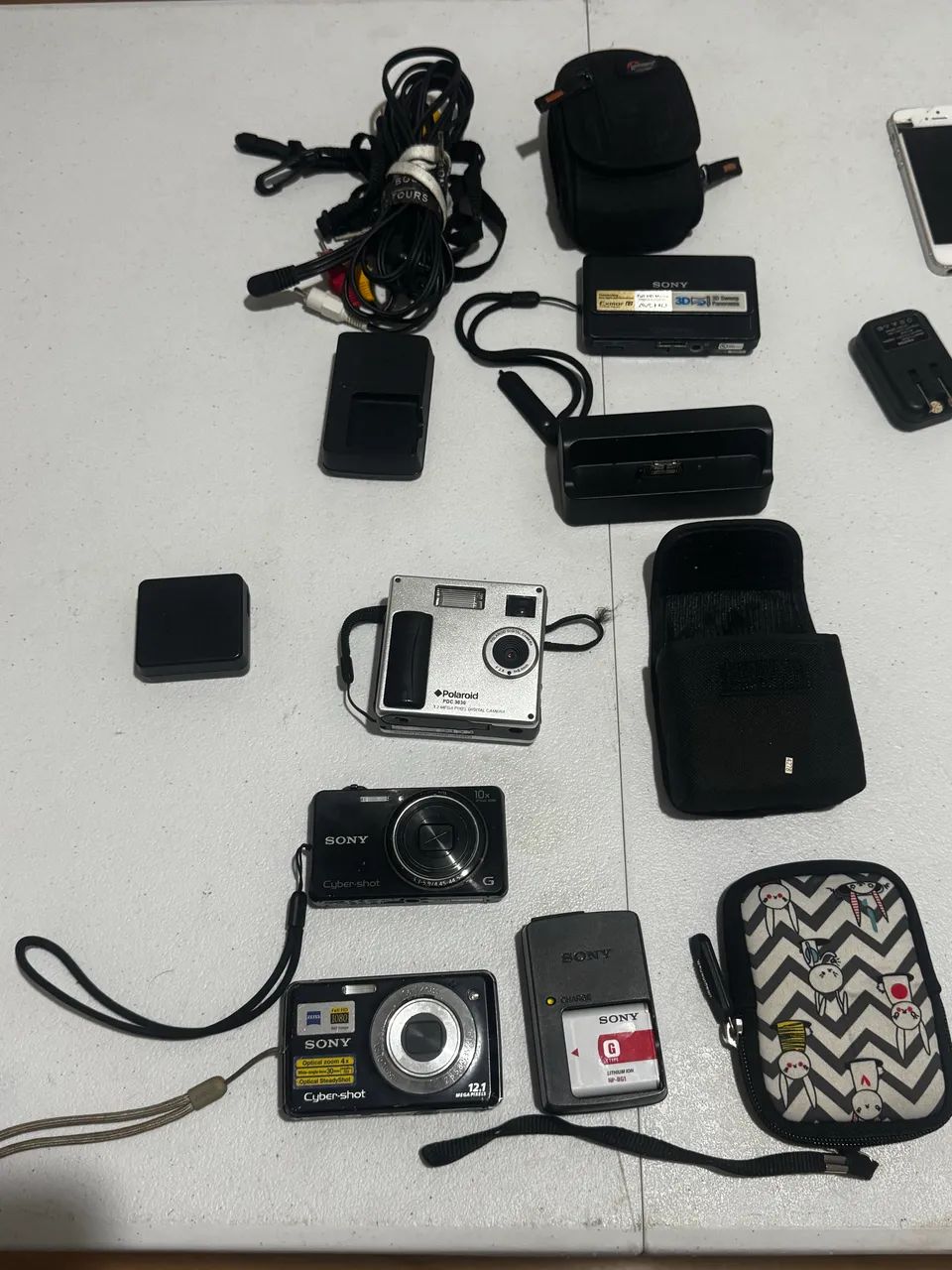 Câmeras, cabos, carregadores e peças Apple 