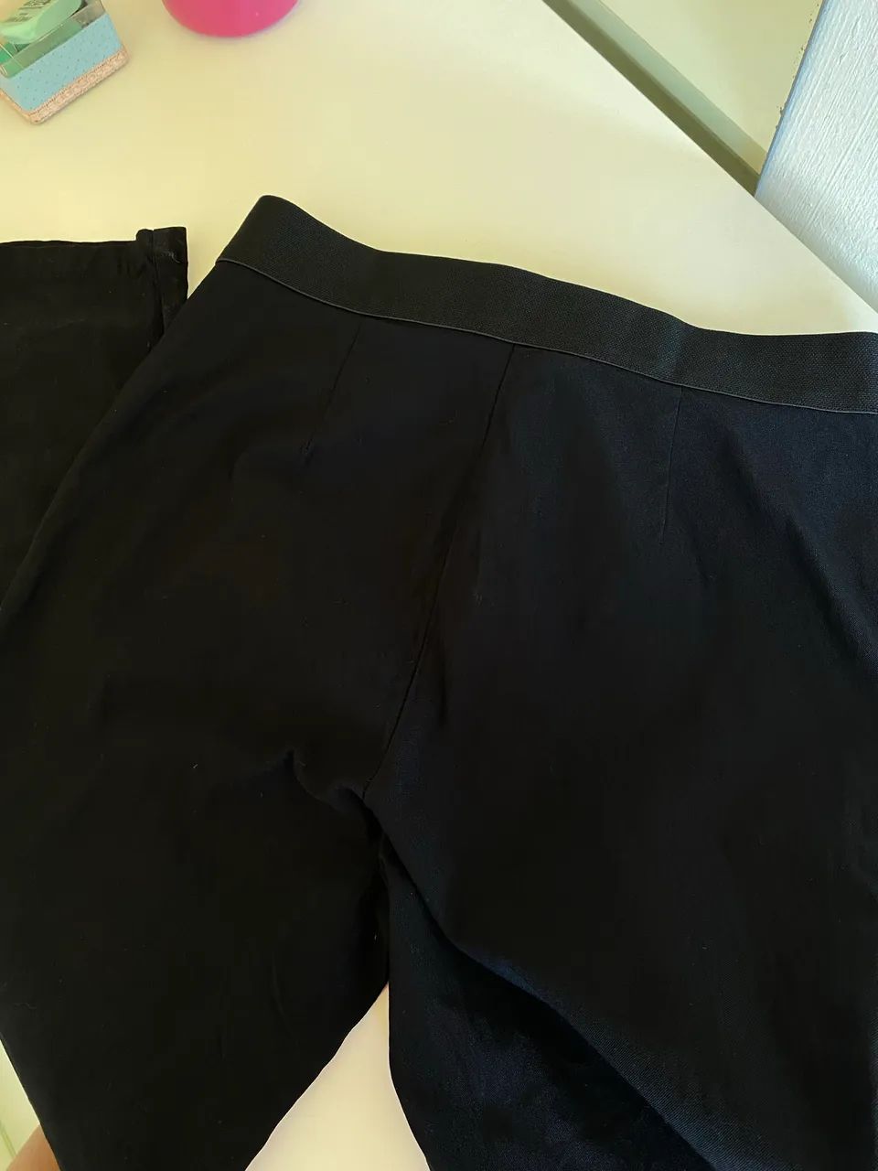 Calça slim preta