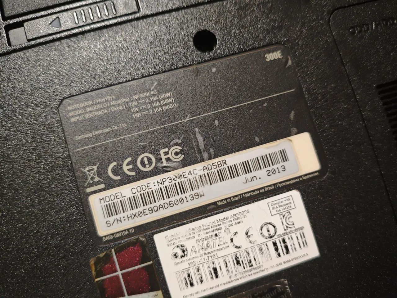 VENDO NOTEBOOK PARA RETIRADA DE PEÇAS