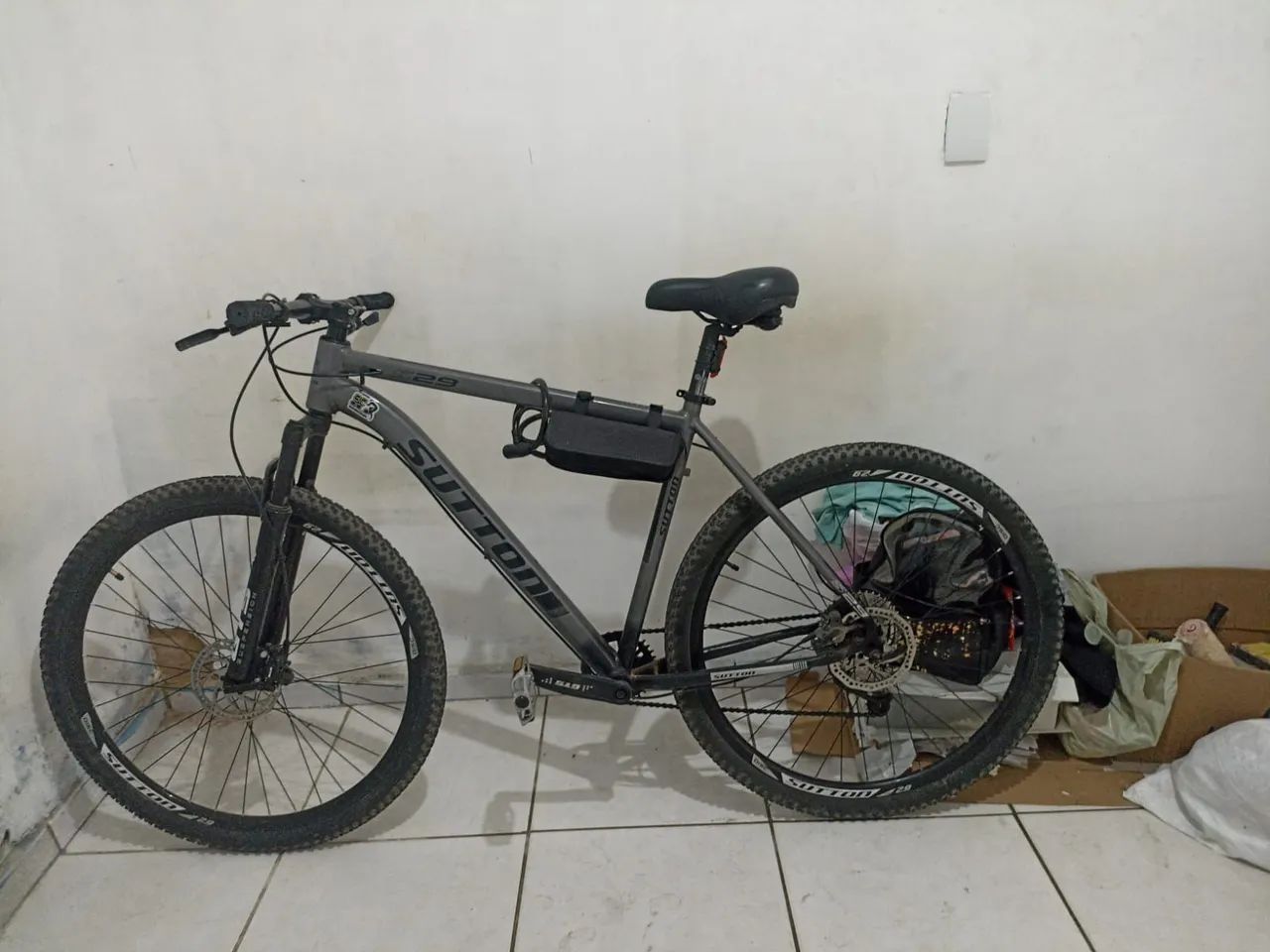 Vendo bicicleta Sutton 9v catraca shimano - Foto 2