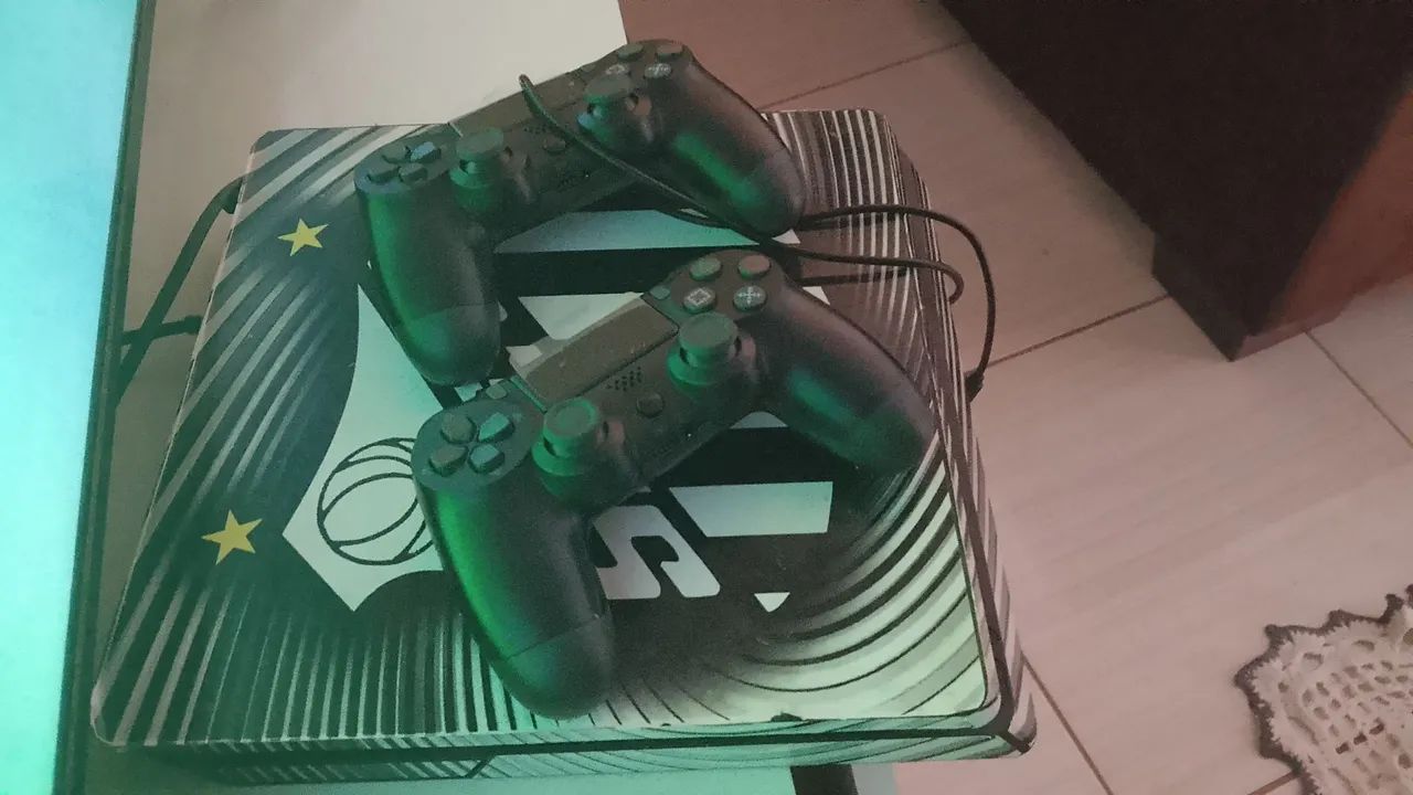 Ps4 slim 1 tera  - Foto 2