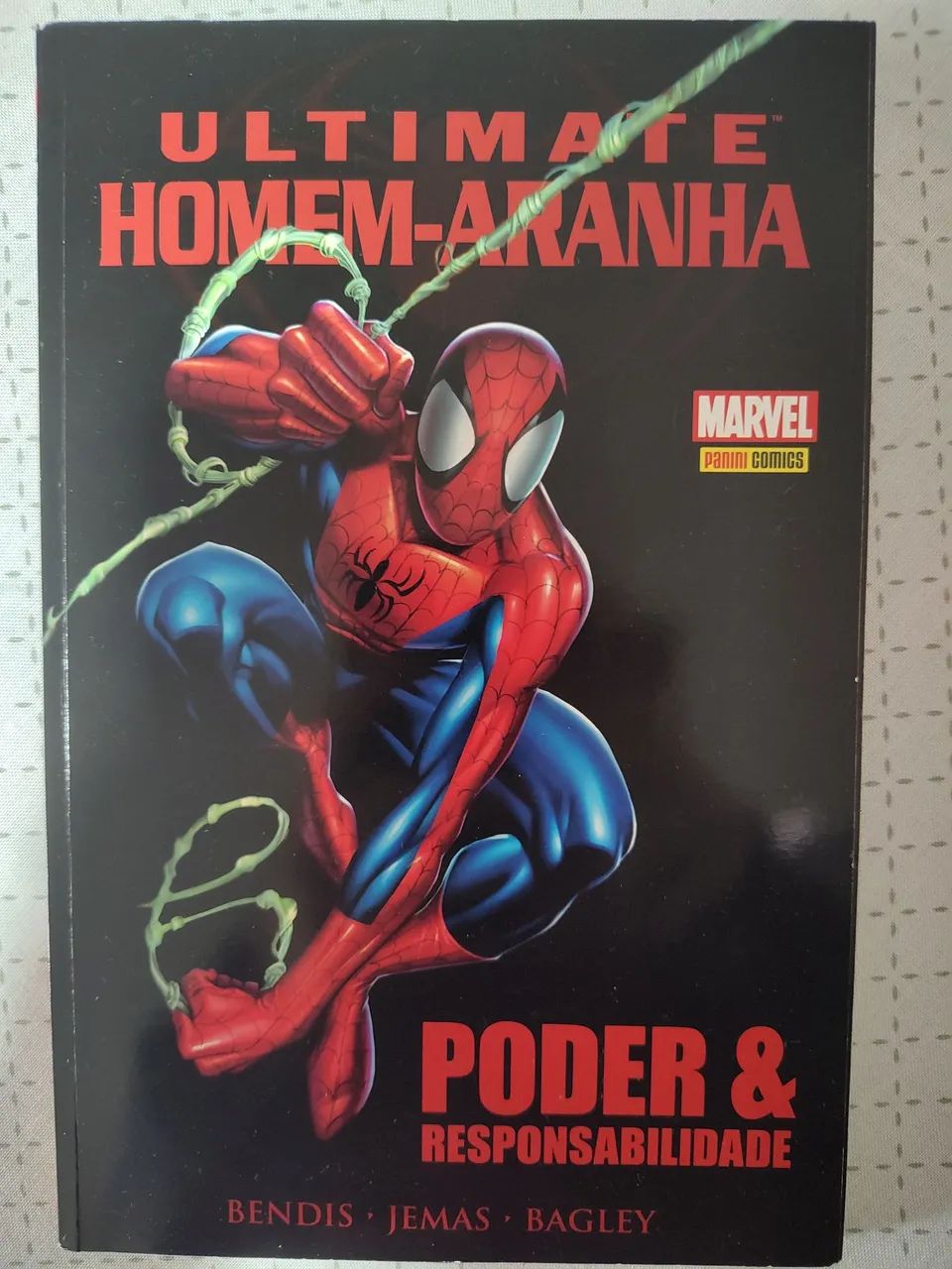 Marvel editora Panini Ultimato Homem-Aranha: Poder & Responsabilidade 196 páginas