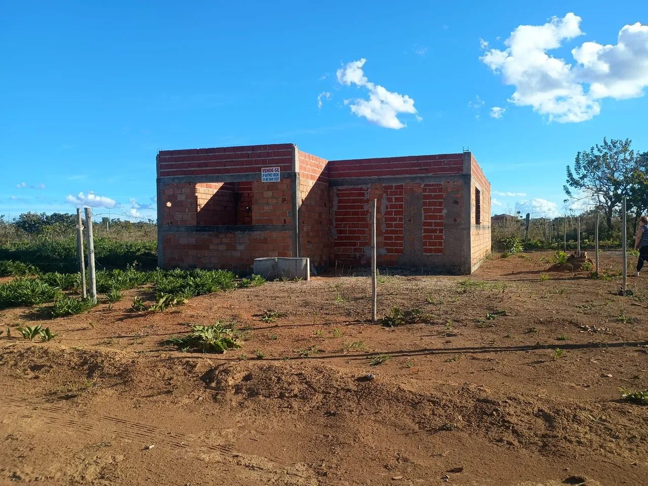 Casa semi construida 