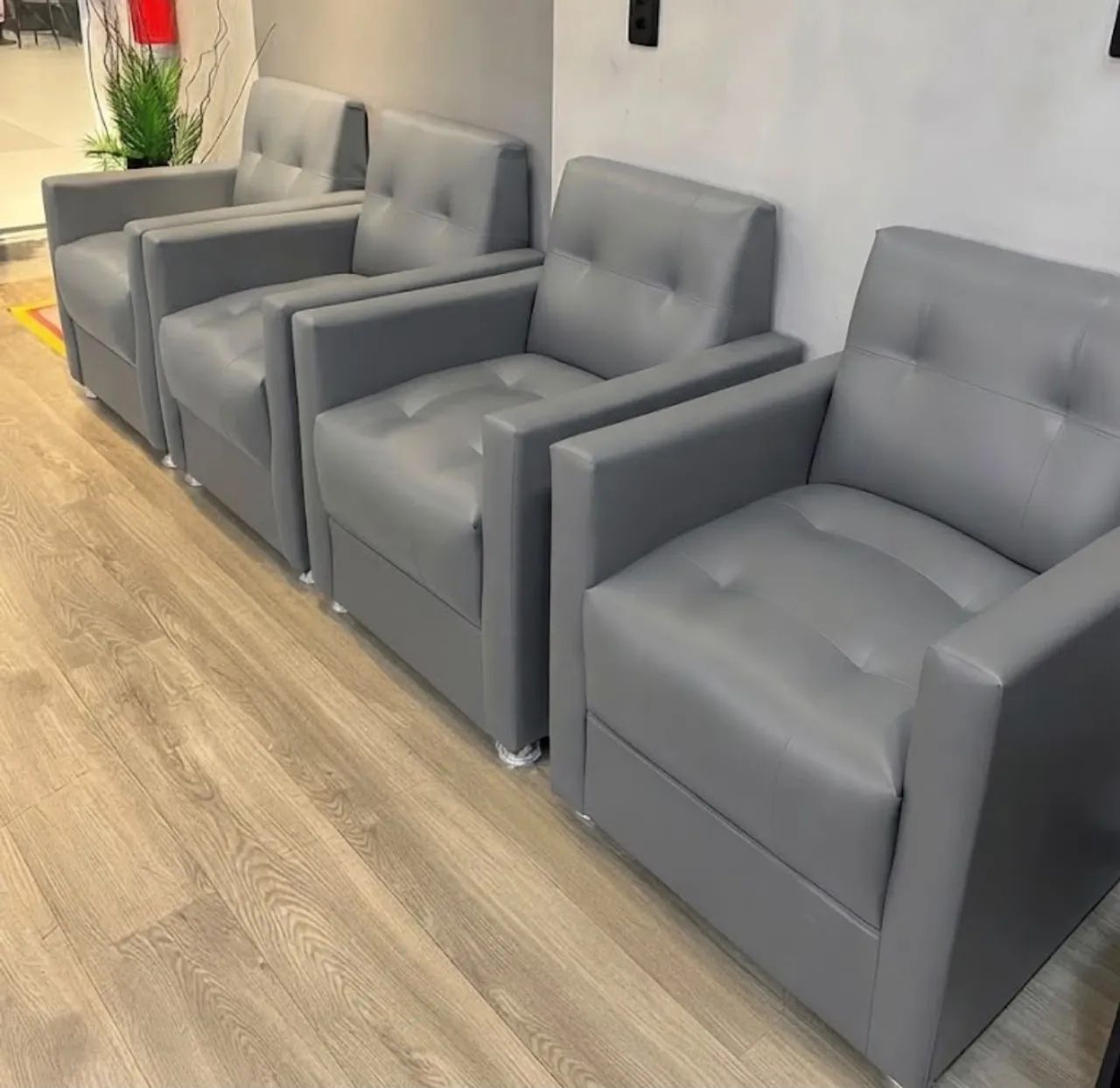 Poltronas direto de fábrica 