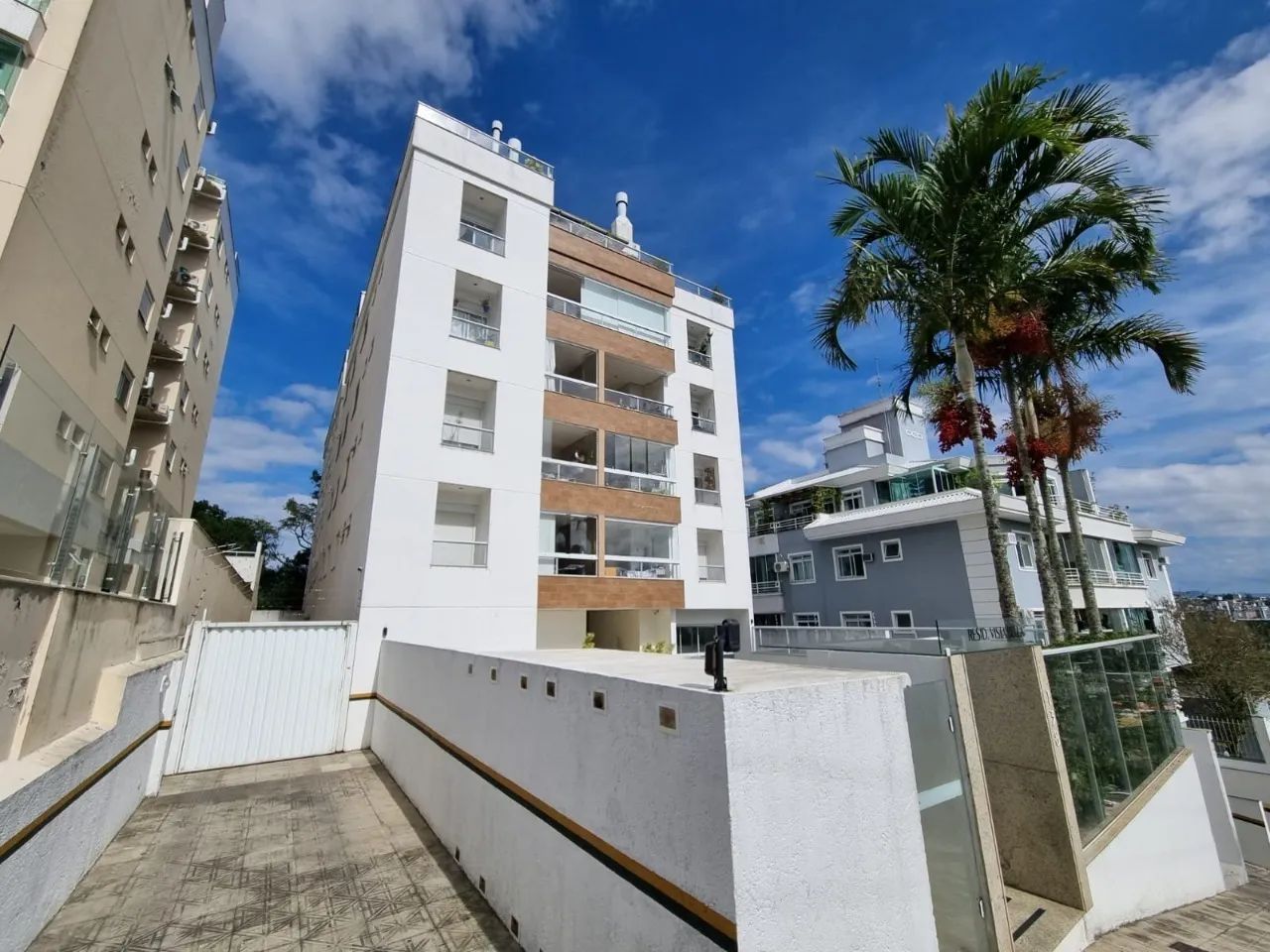 Cobertura de 3 dormitórios á venda no Itacorubi - Foto 3