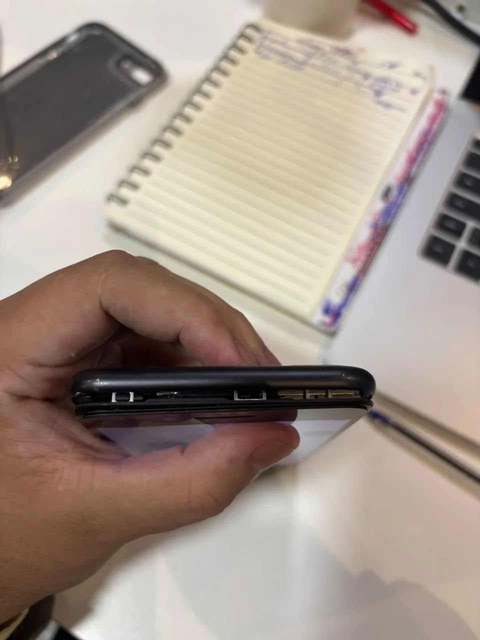 IPHONE 8 PLUS - Foto 5