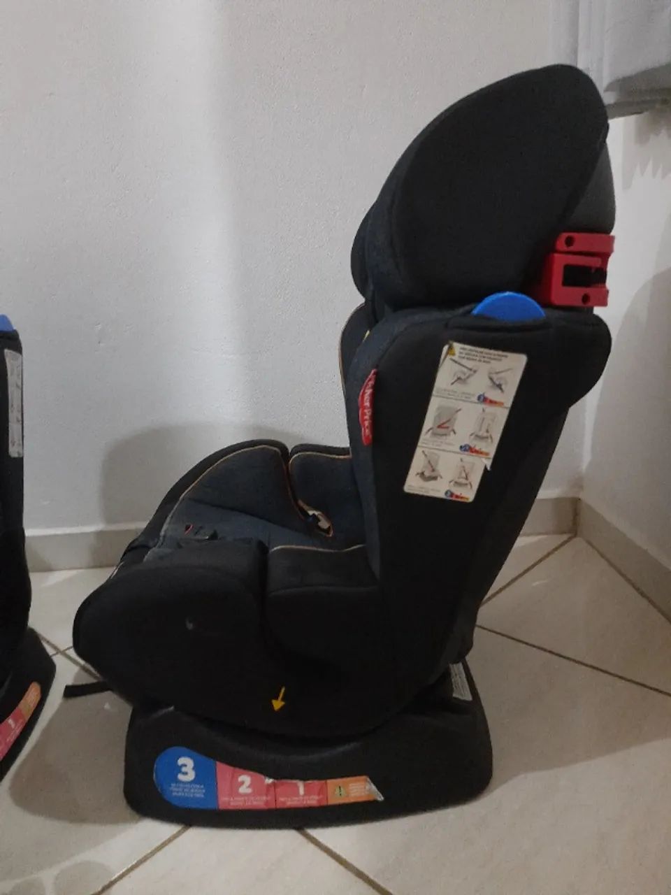 Cadeirinha infantil para carro fischer price  - Foto 6