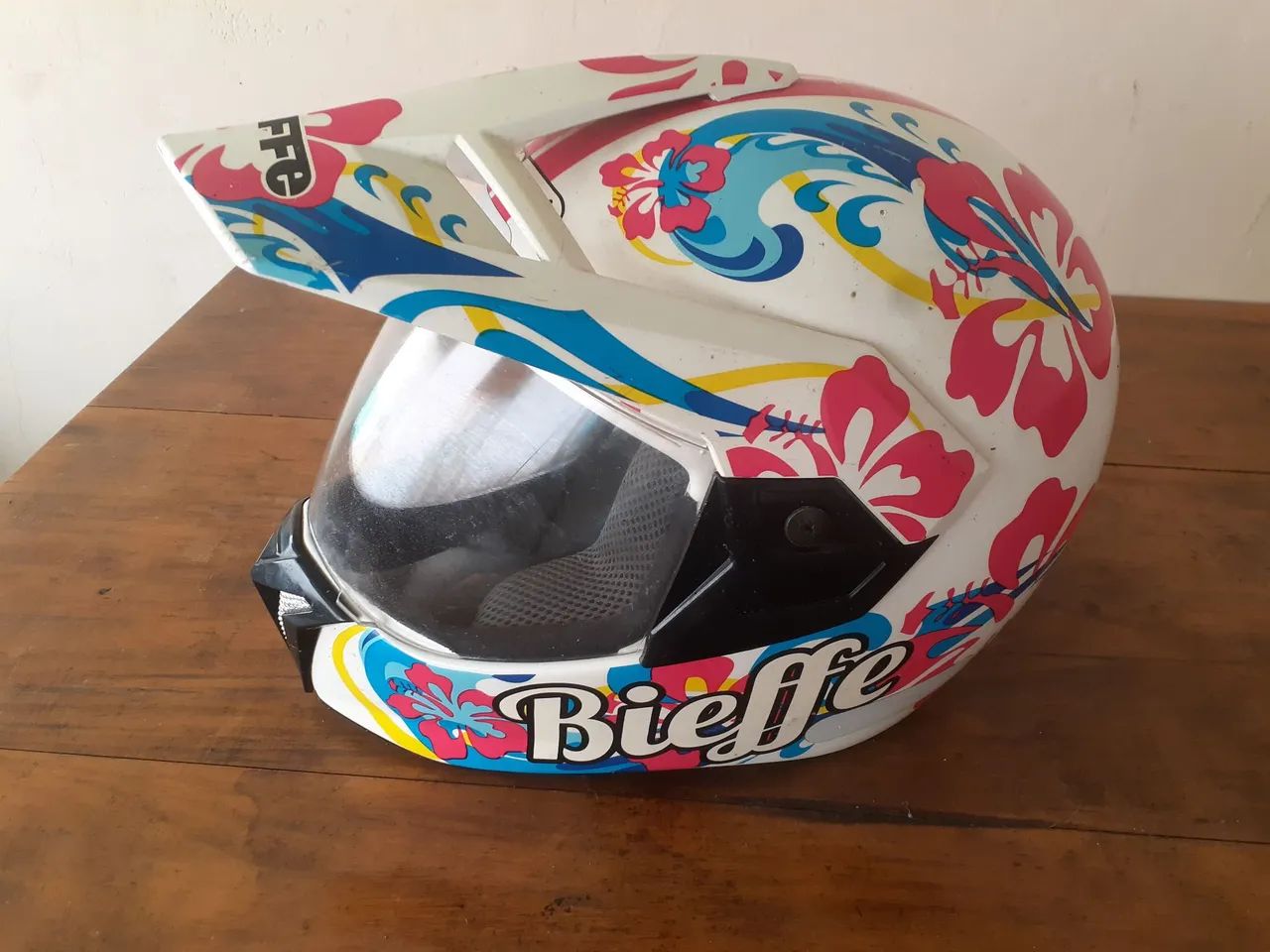 Capacete Bieffe - Foto 3