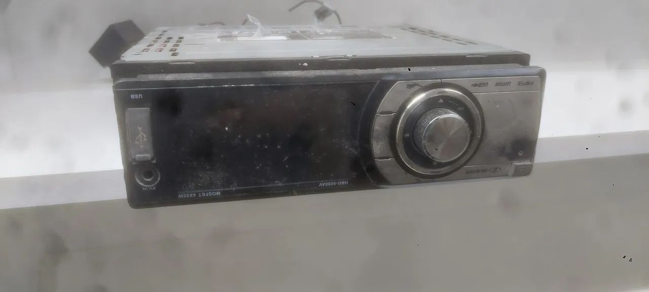 DVD rádio buscar HBD9200
