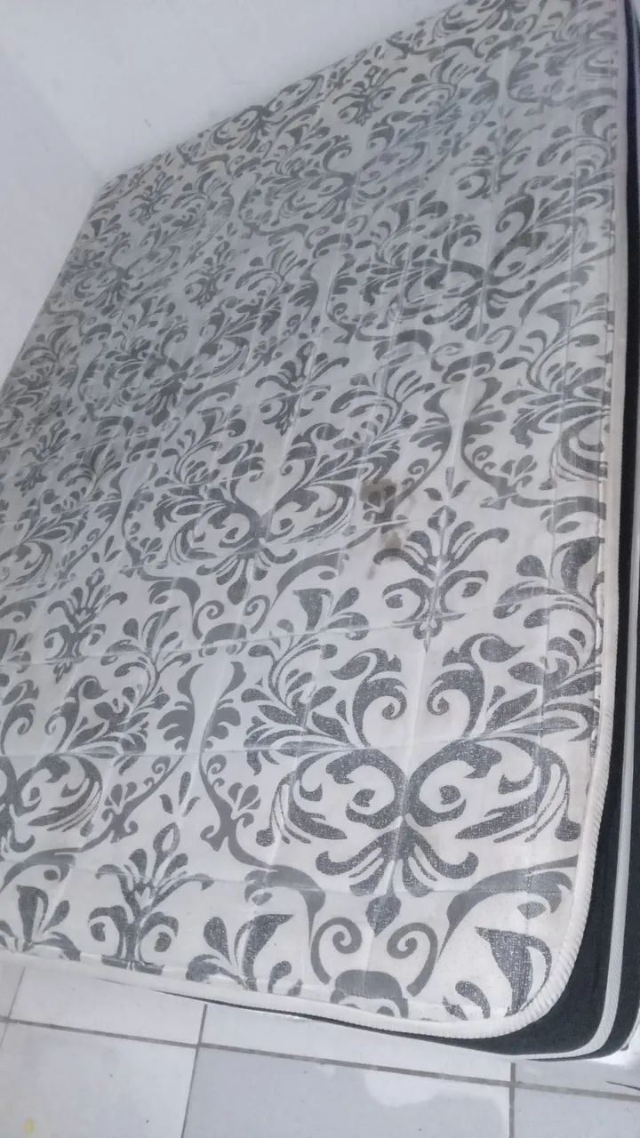 Colchão de casal de molas 