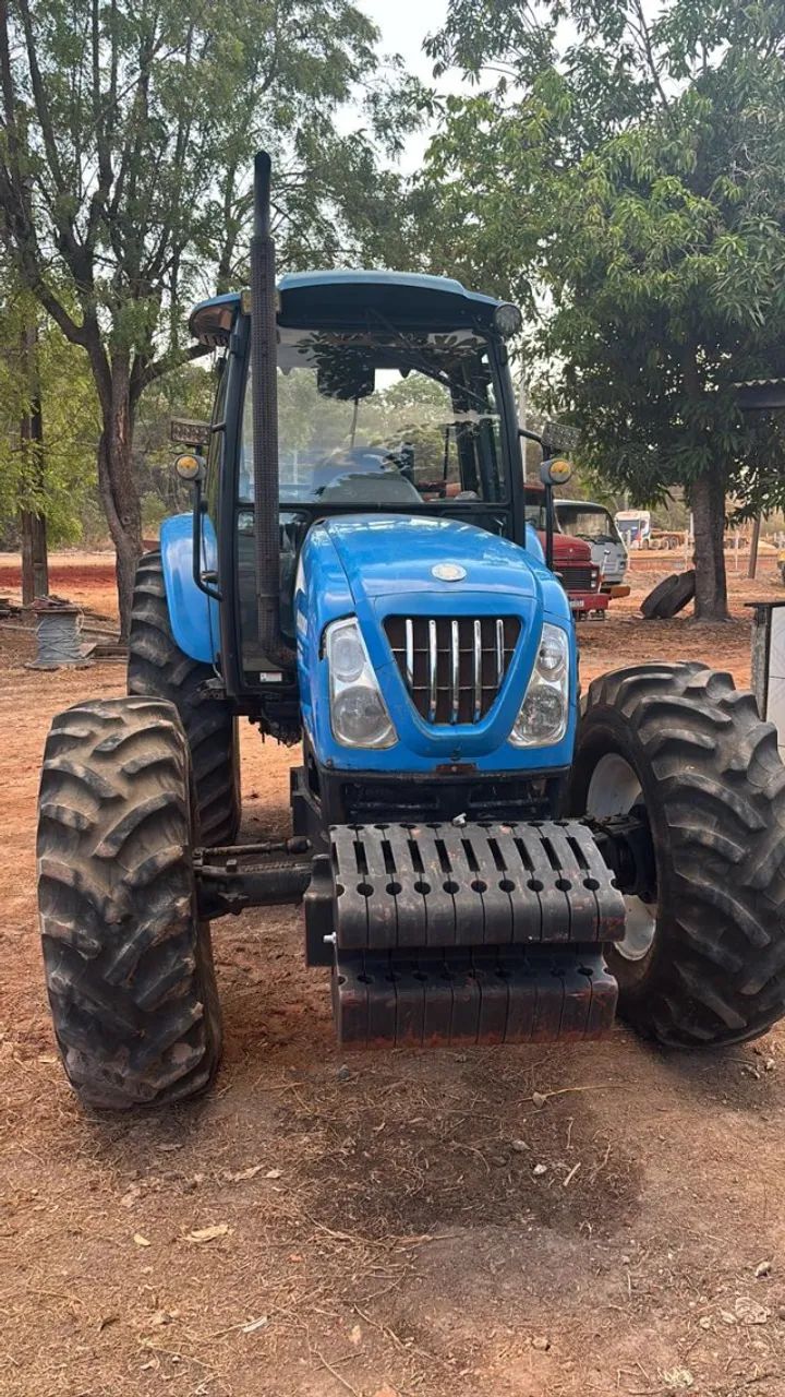 TRATOR LS PLUS 100 CABINADO 2015 - Foto 2