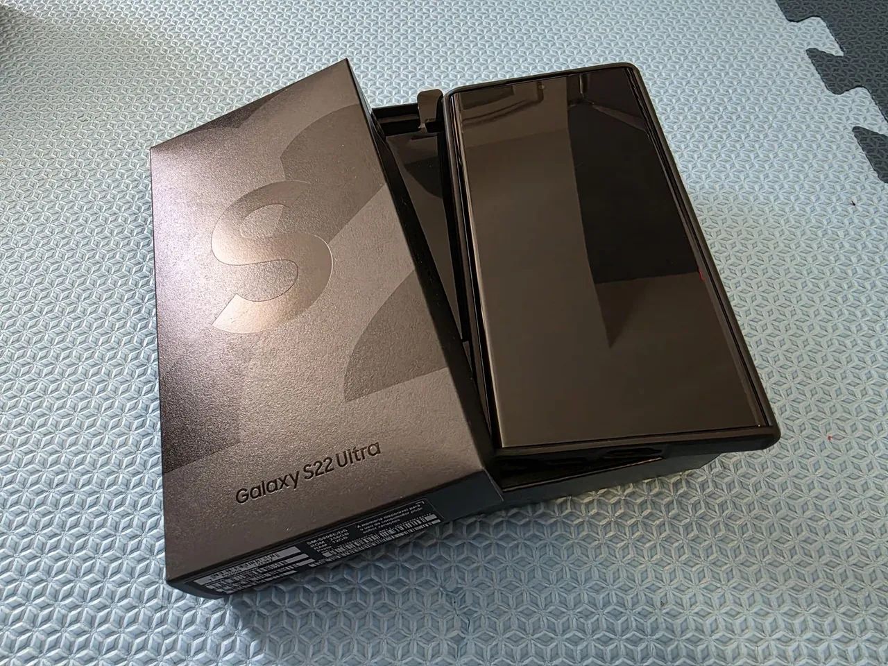 Vendo S22 Ultra 256 GB - Foto 2